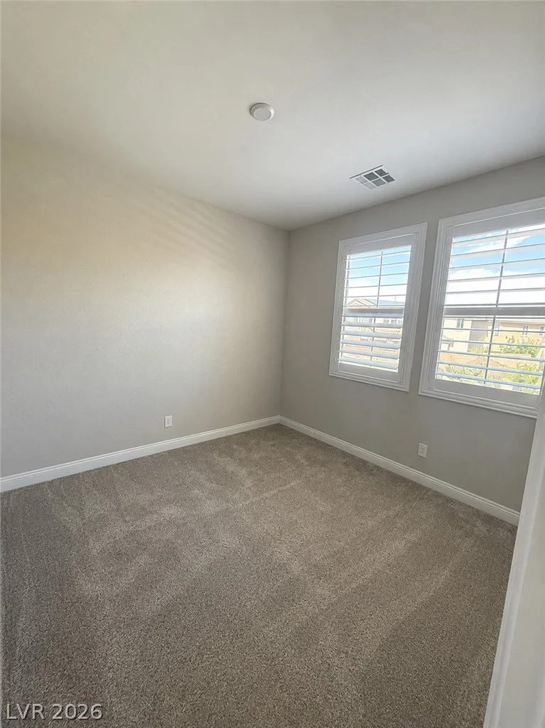 10291 Lodge Pine, Las Vegas, NV 89166
