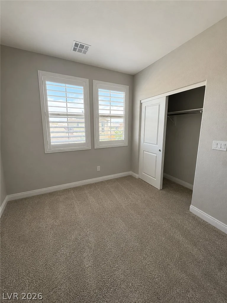 10291 Lodge Pine, Las Vegas, NV 89166