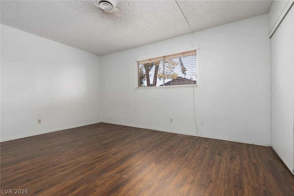 3958 Oakhill, Las Vegas, NV 89121