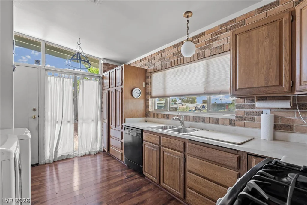 1601 Hartke, Las Vegas, NV 89104