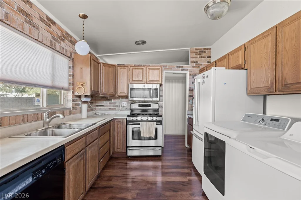 1601 Hartke, Las Vegas, NV 89104