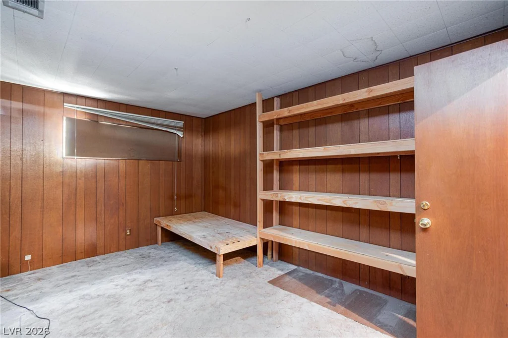 1601 Hartke, Las Vegas, NV 89104
