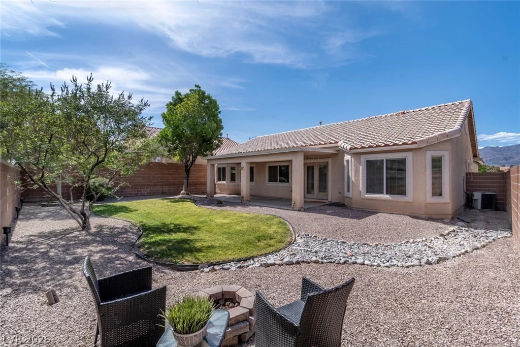 3421 Amish, North Las Vegas, NV 89031