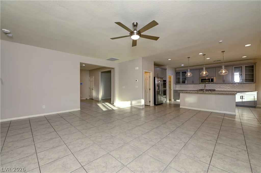 9609 Lexington Arch, Las Vegas, NV 89178