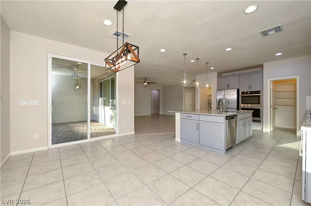 9609 Lexington Arch, Las Vegas, NV 89178