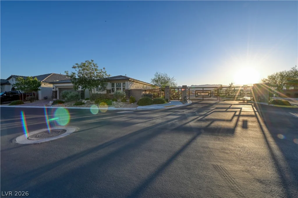 9609 Lexington Arch, Las Vegas, NV 89178