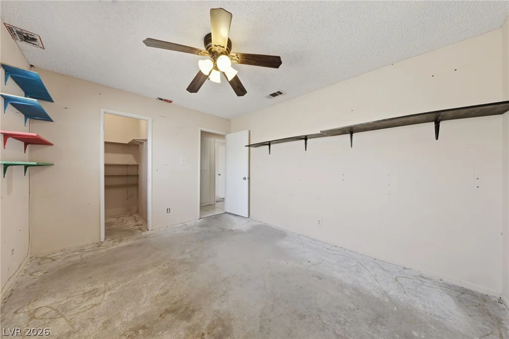 5194 Merrill, Las Vegas, NV 89120