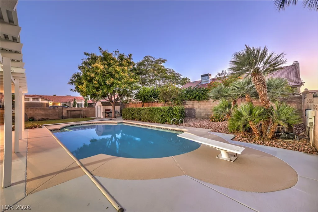 8023 Hackberry, Las Vegas, NV 89123
