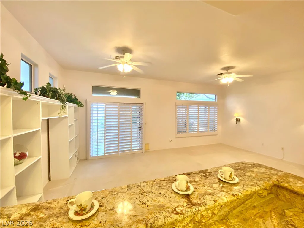 10731 Mission Lakes, Las Vegas, NV 89134