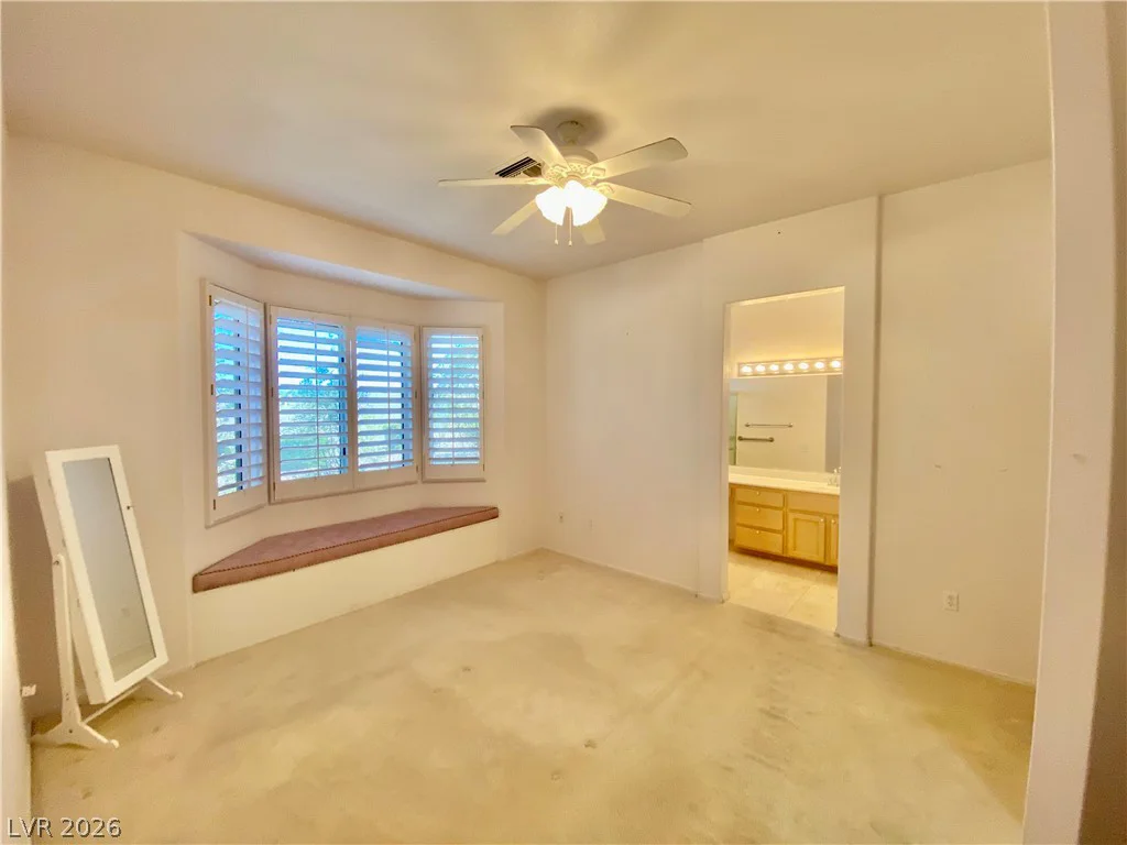 10731 Mission Lakes, Las Vegas, NV 89134