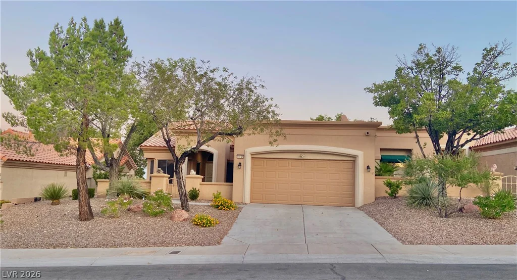 10731 Mission Lakes, Las Vegas, NV 89134