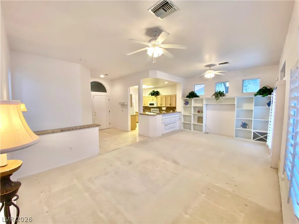 10731 Mission Lakes, Las Vegas, NV 89134