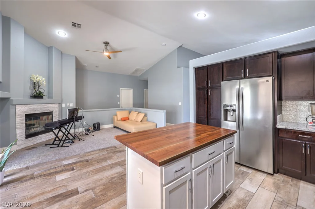 2421 Sunrise Springs, North Las Vegas, NV 89031