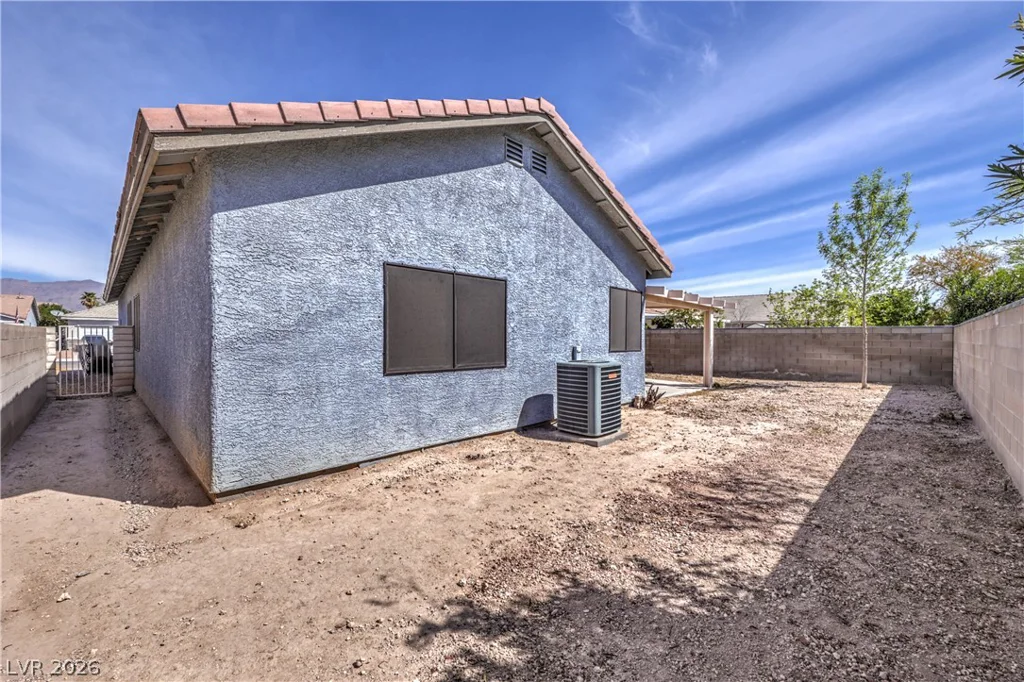 2421 Sunrise Springs, North Las Vegas, NV 89031