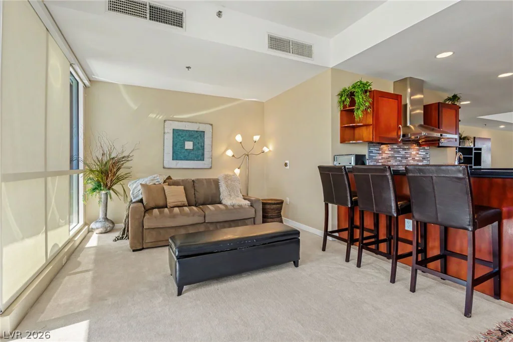 4525 Dean Martin, Las Vegas, NV 89103
