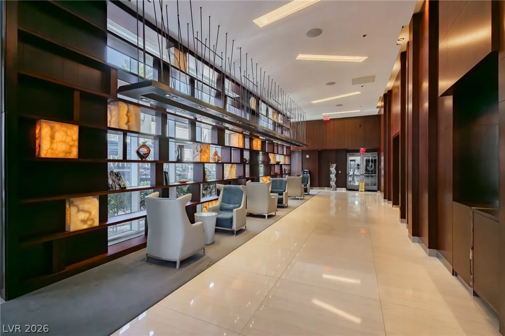 4525 Dean Martin, Las Vegas, NV 89103