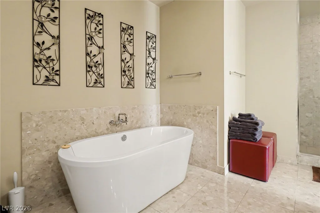 4525 Dean Martin, Las Vegas, NV 89103
