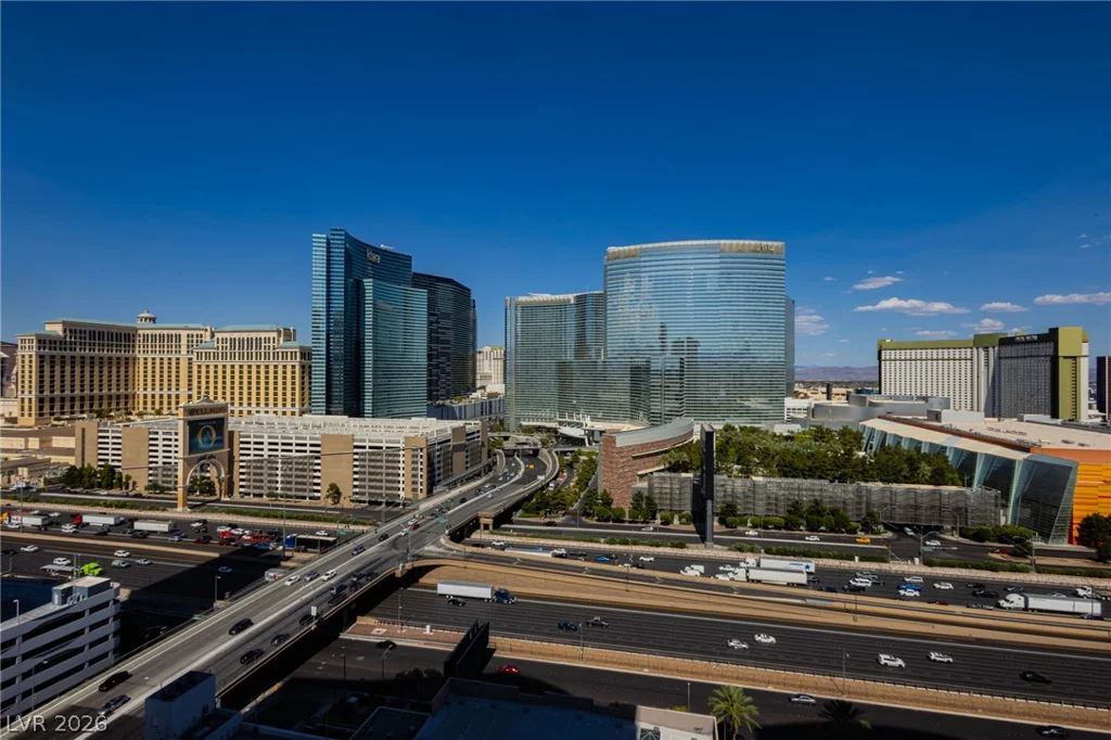 4525 Dean Martin, Las Vegas, NV 89103