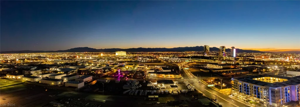 4525 Dean Martin, Las Vegas, NV 89103