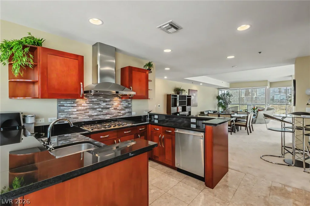4525 Dean Martin, Las Vegas, NV 89103