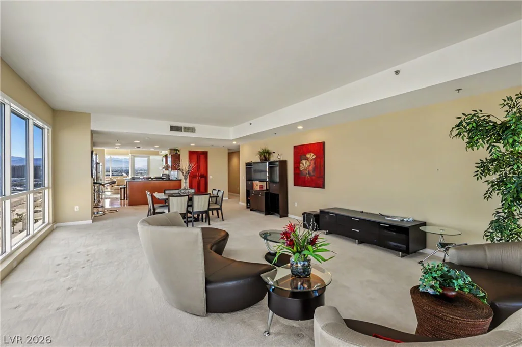 4525 Dean Martin, Las Vegas, NV 89103