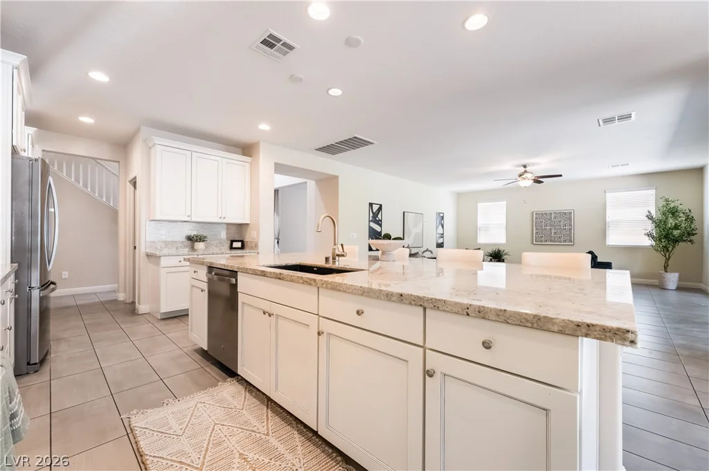 6011 Vista Clara Street, Las Vegas, NV 89148