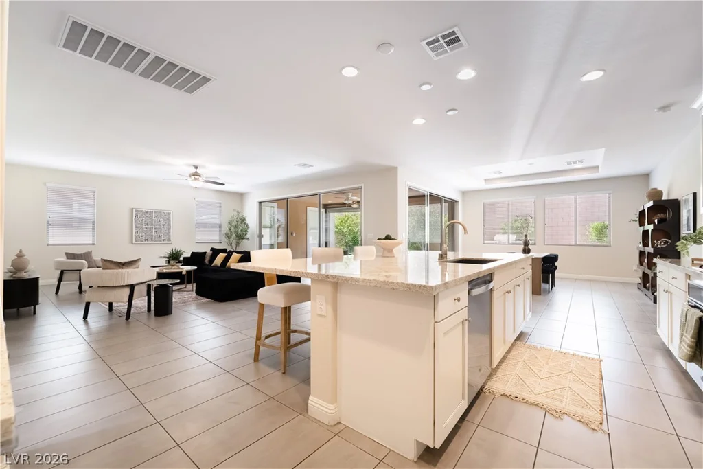 6011 Vista Clara Street, Las Vegas, NV 89148