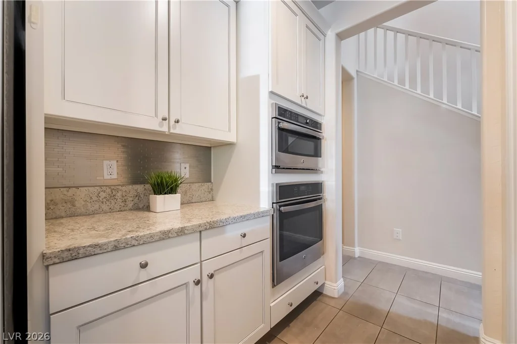 6011 Vista Clara Street, Las Vegas, NV 89148