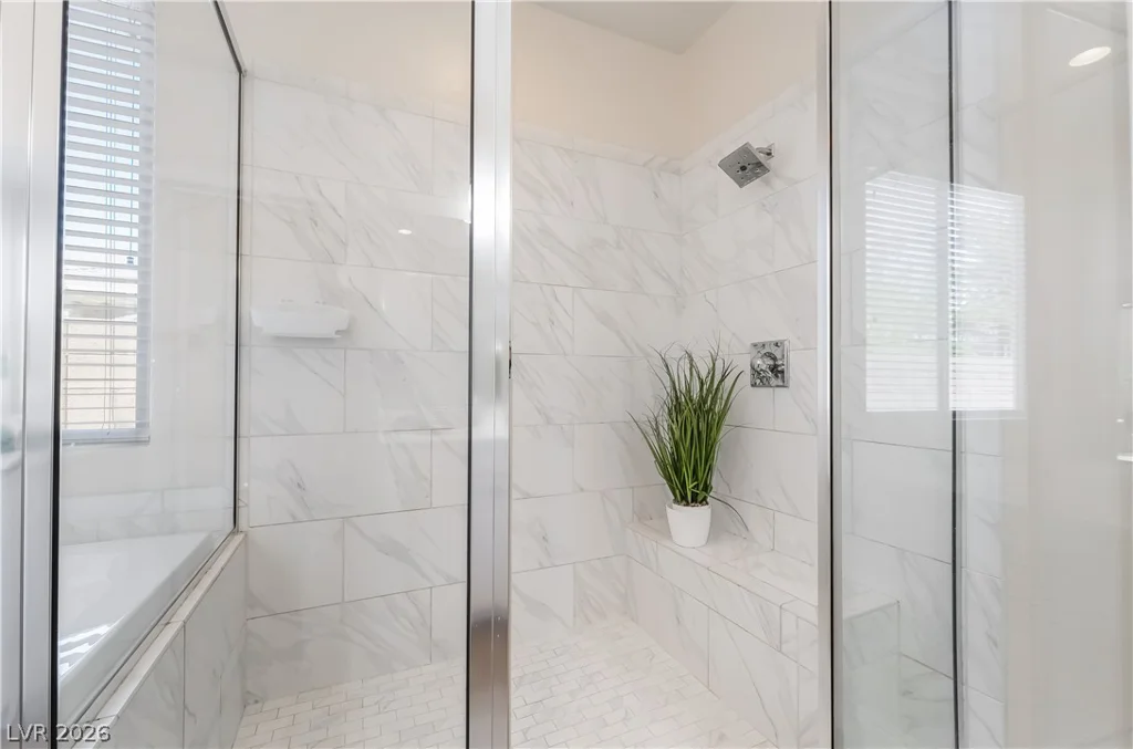 6011 Vista Clara Street, Las Vegas, NV 89148