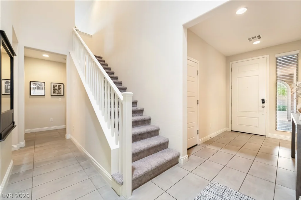 6011 Vista Clara Street, Las Vegas, NV 89148