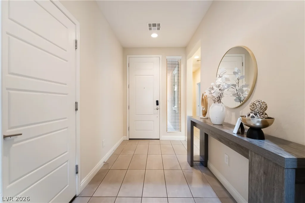 6011 Vista Clara Street, Las Vegas, NV 89148