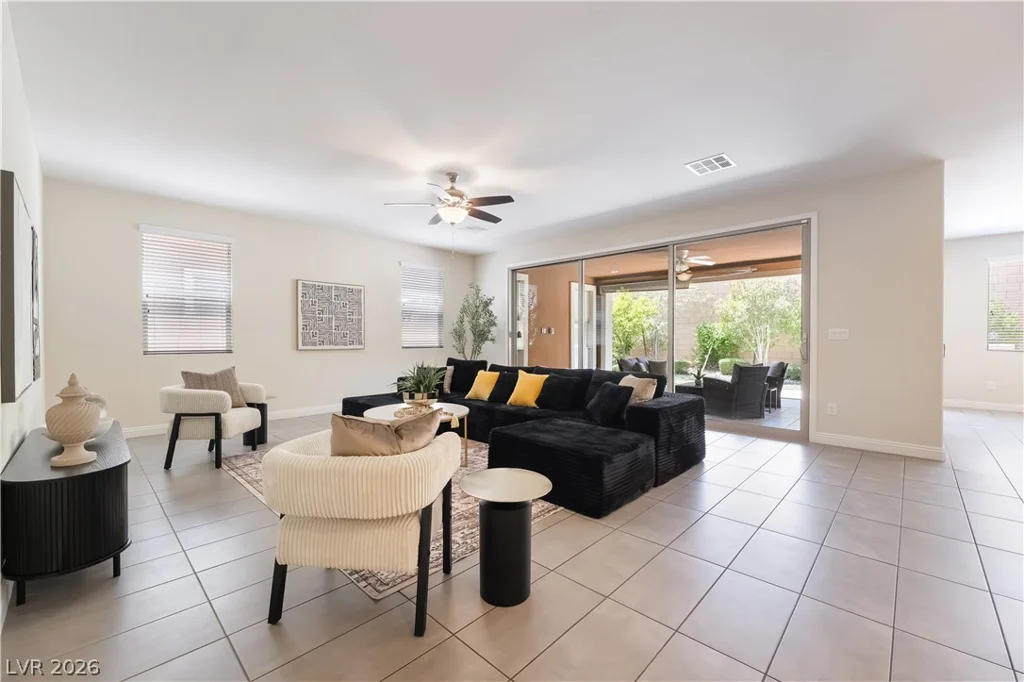 6011 Vista Clara Street, Las Vegas, NV 89148