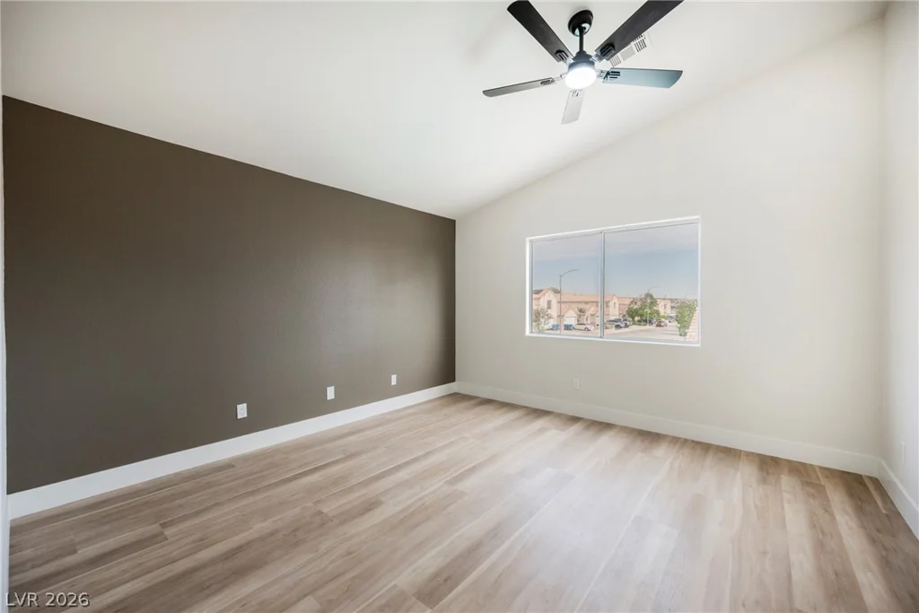 9516 Fox Forest, Las Vegas, NV 89129