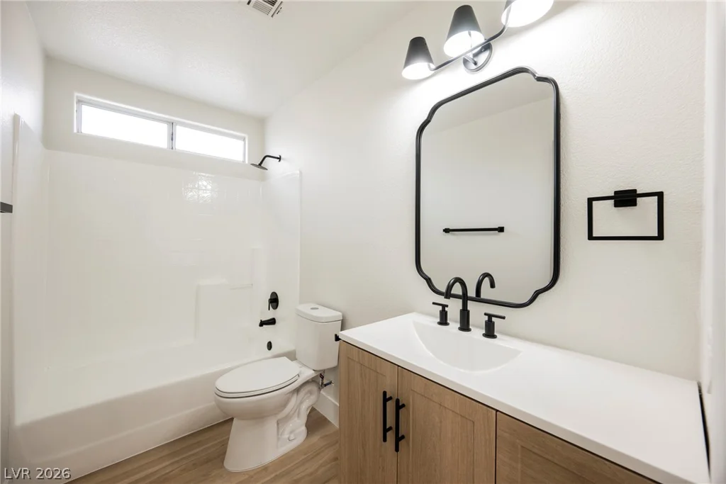 9516 Fox Forest, Las Vegas, NV 89129