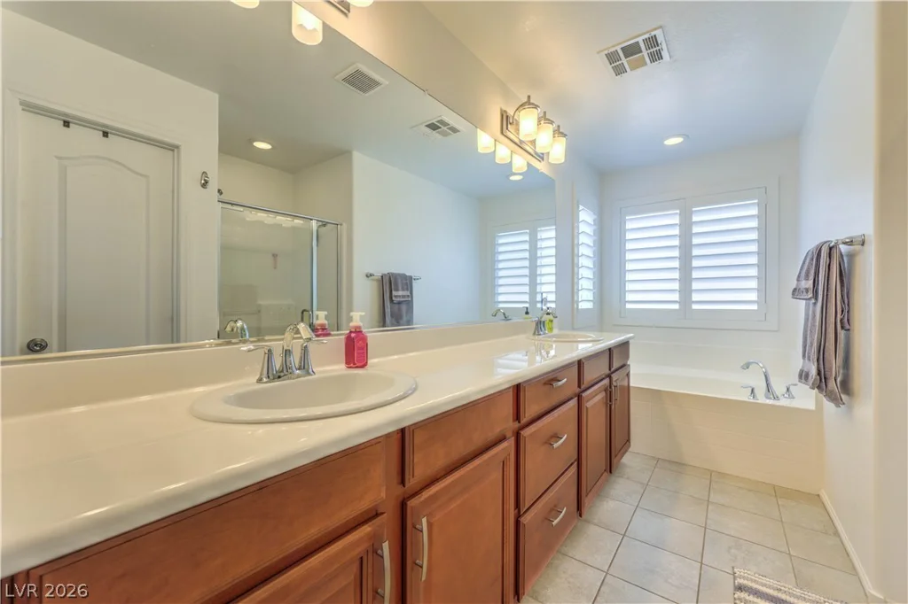9317 Flowering Tulip, Las Vegas, NV 89166