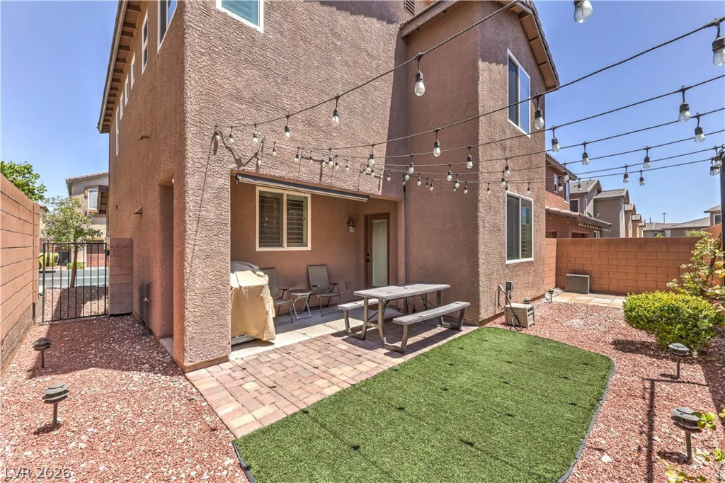 9317 Flowering Tulip, Las Vegas, NV 89166