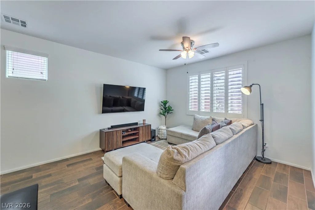 9317 Flowering Tulip, Las Vegas, NV 89166