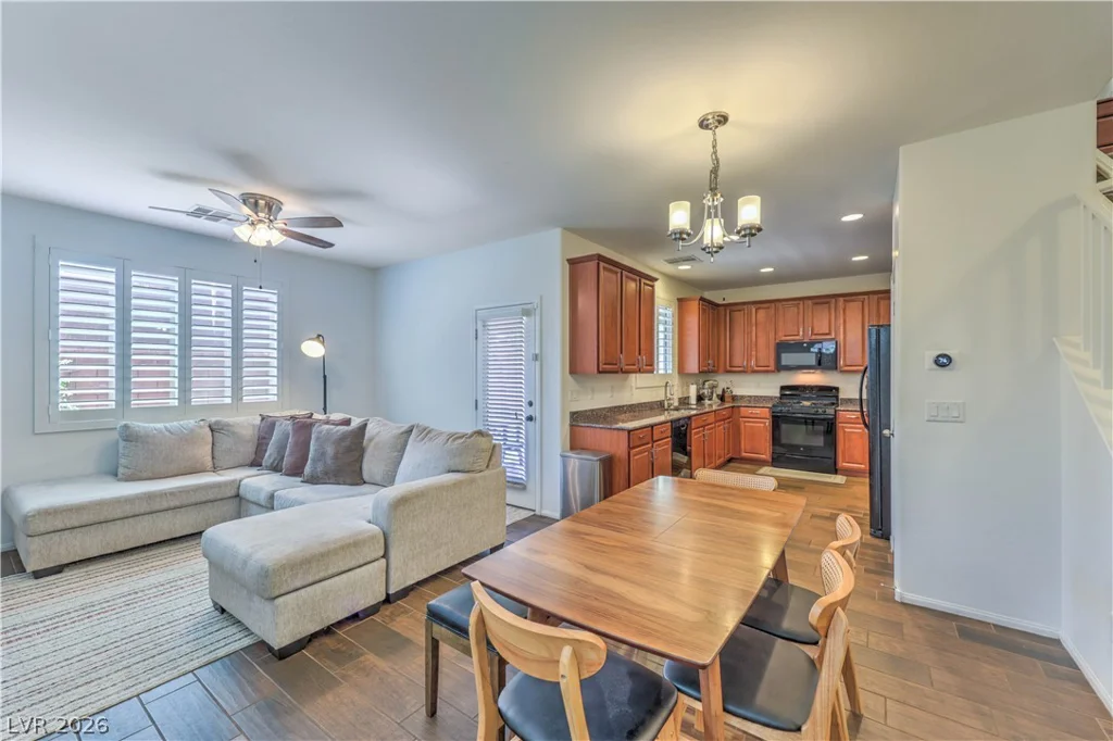 9317 Flowering Tulip, Las Vegas, NV 89166