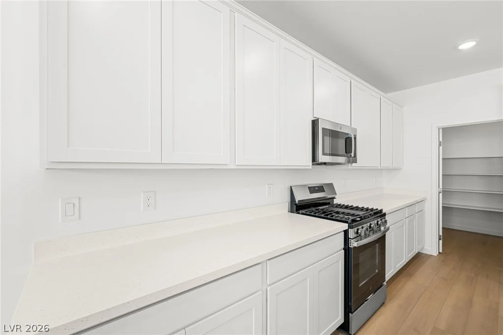 10874 Lewis Pointe, Las Vegas, NV 89166