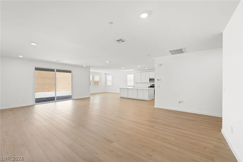 10874 Lewis Pointe, Las Vegas, NV 89166