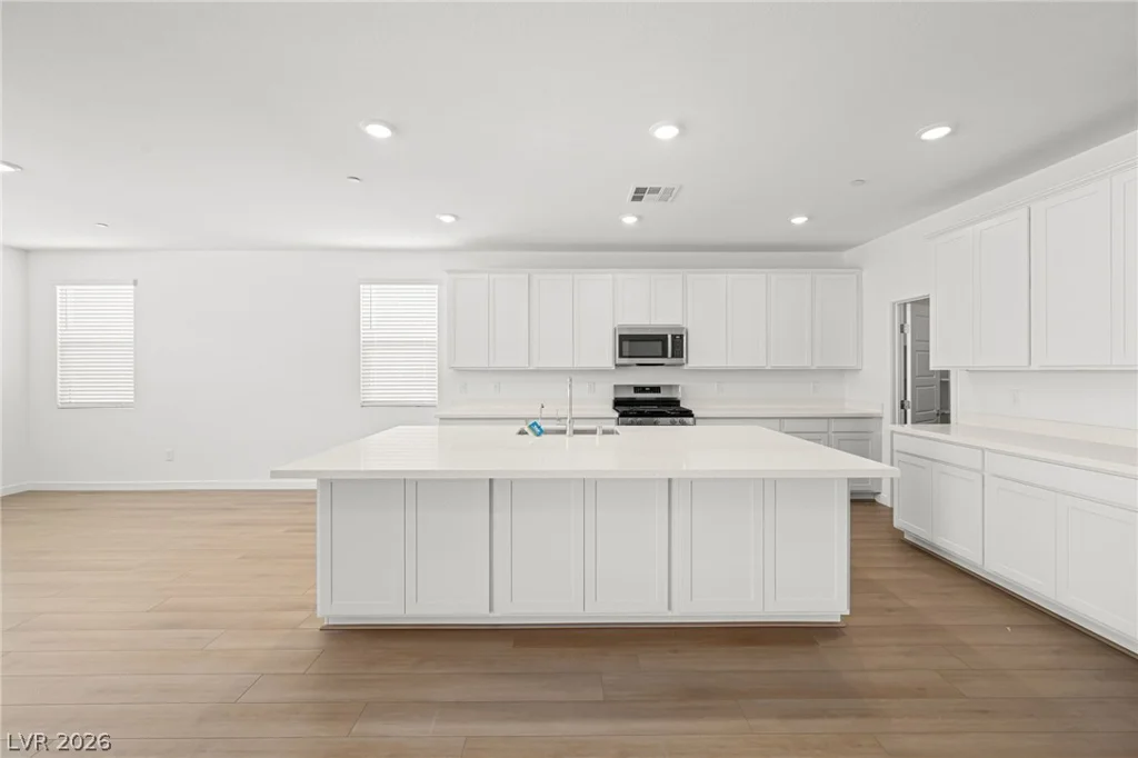 10874 Lewis Pointe, Las Vegas, NV 89166