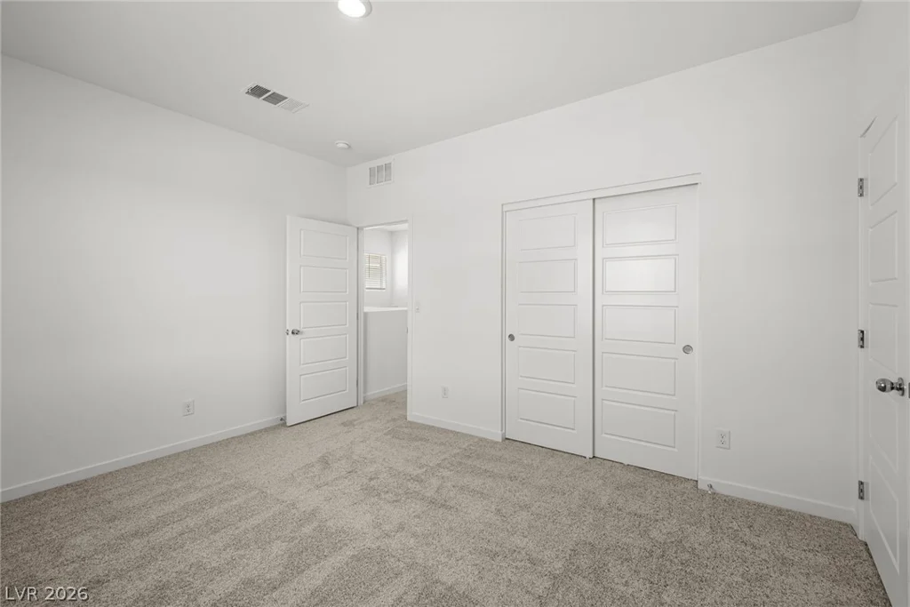 2620 Saunder, North Las Vegas, NV 89032