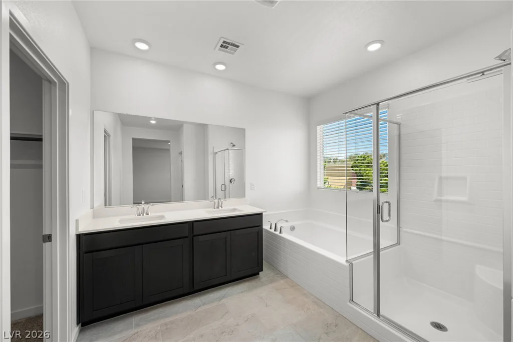 2620 Saunder, North Las Vegas, NV 89032