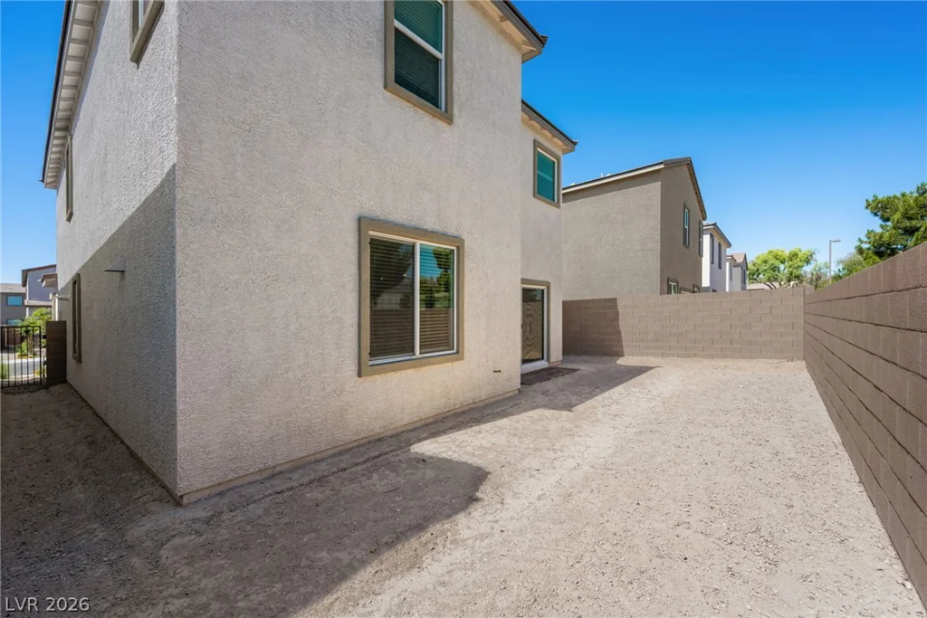 2620 Saunder, North Las Vegas, NV 89032