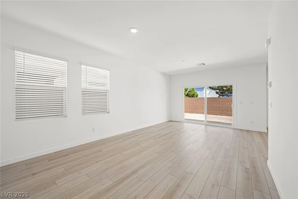 2620 Saunder, North Las Vegas, NV 89032