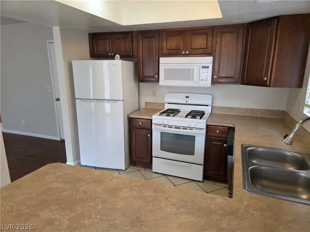 536 Close, Henderson, NV 89011
