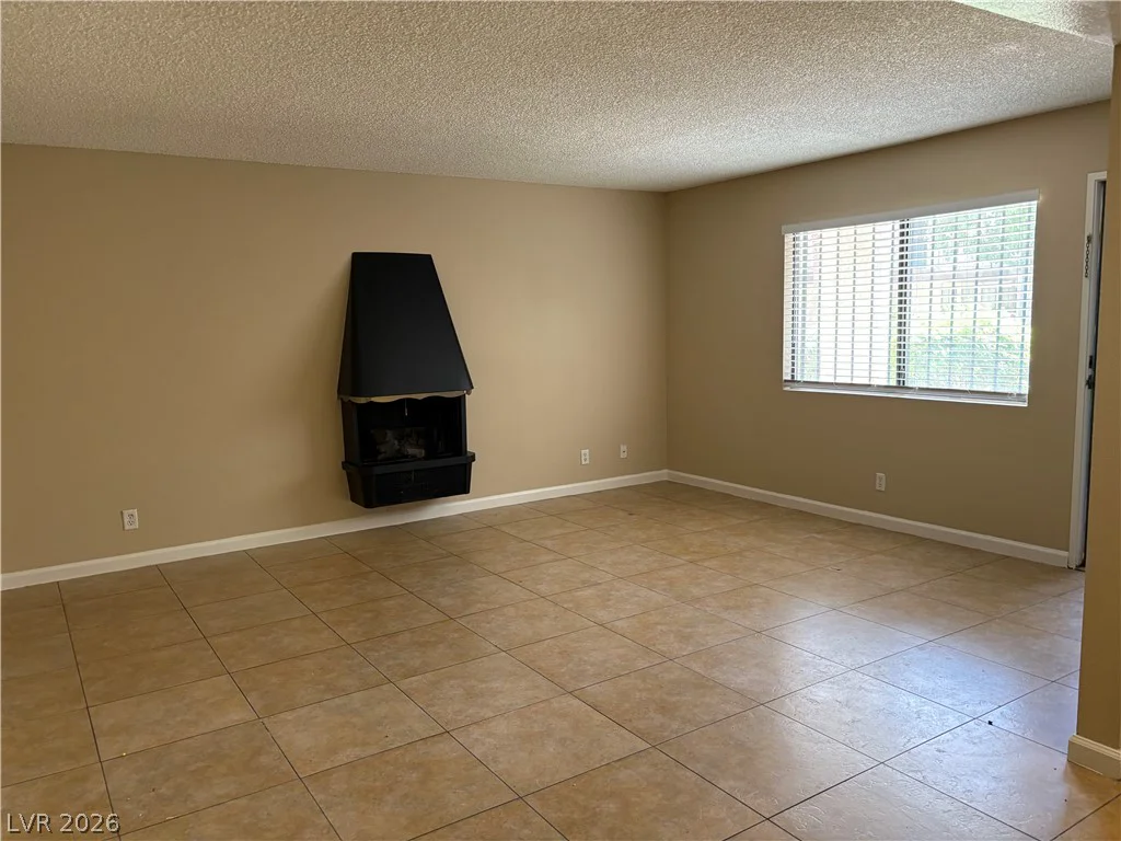 2080 Karen, Las Vegas, NV 89169