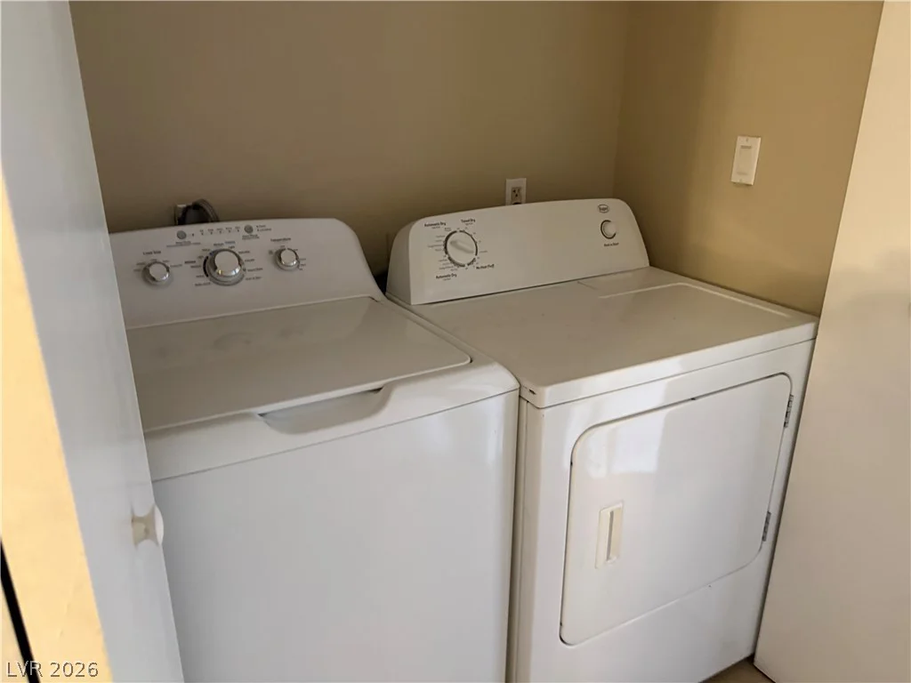2080 Karen, Las Vegas, NV 89169