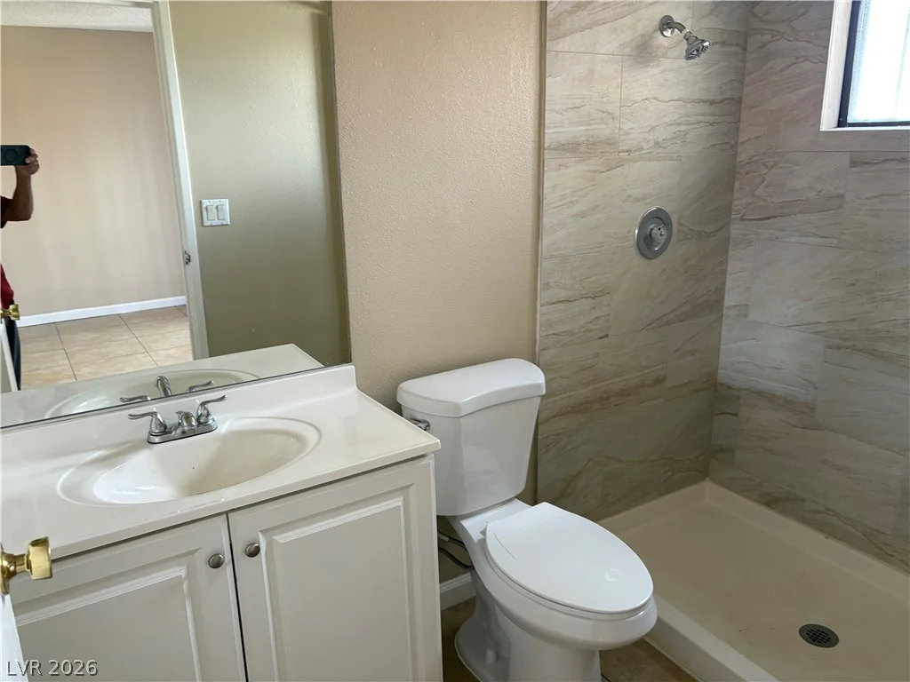 2080 Karen, Las Vegas, NV 89169