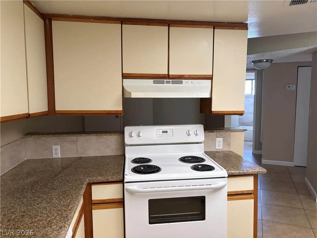 2080 Karen, Las Vegas, NV 89169
